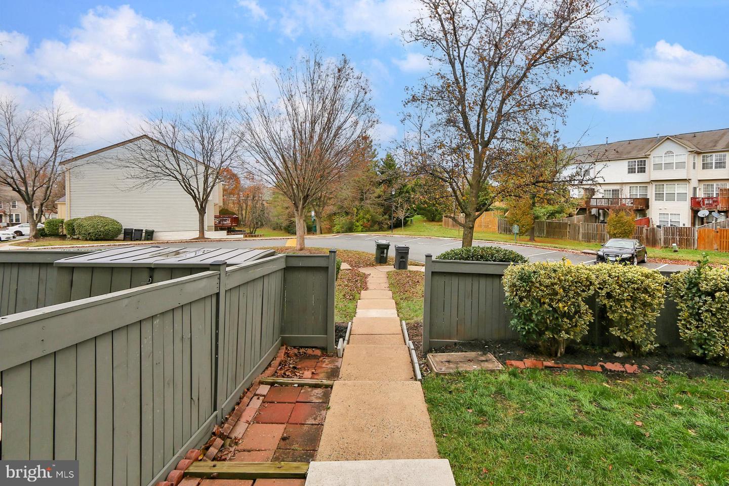 9316 FRINGE TREE LANE