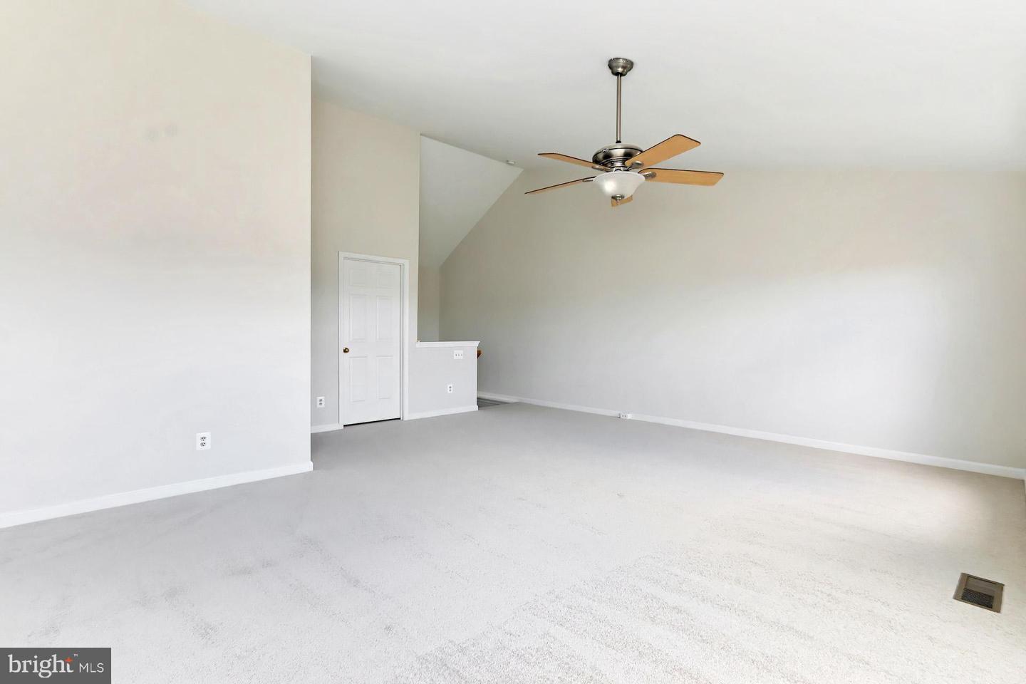 9316 FRINGE TREE LANE