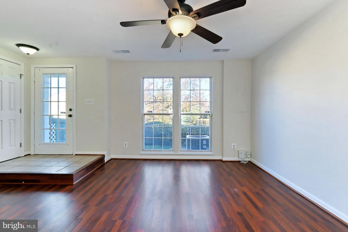 9316 FRINGE TREE LANE