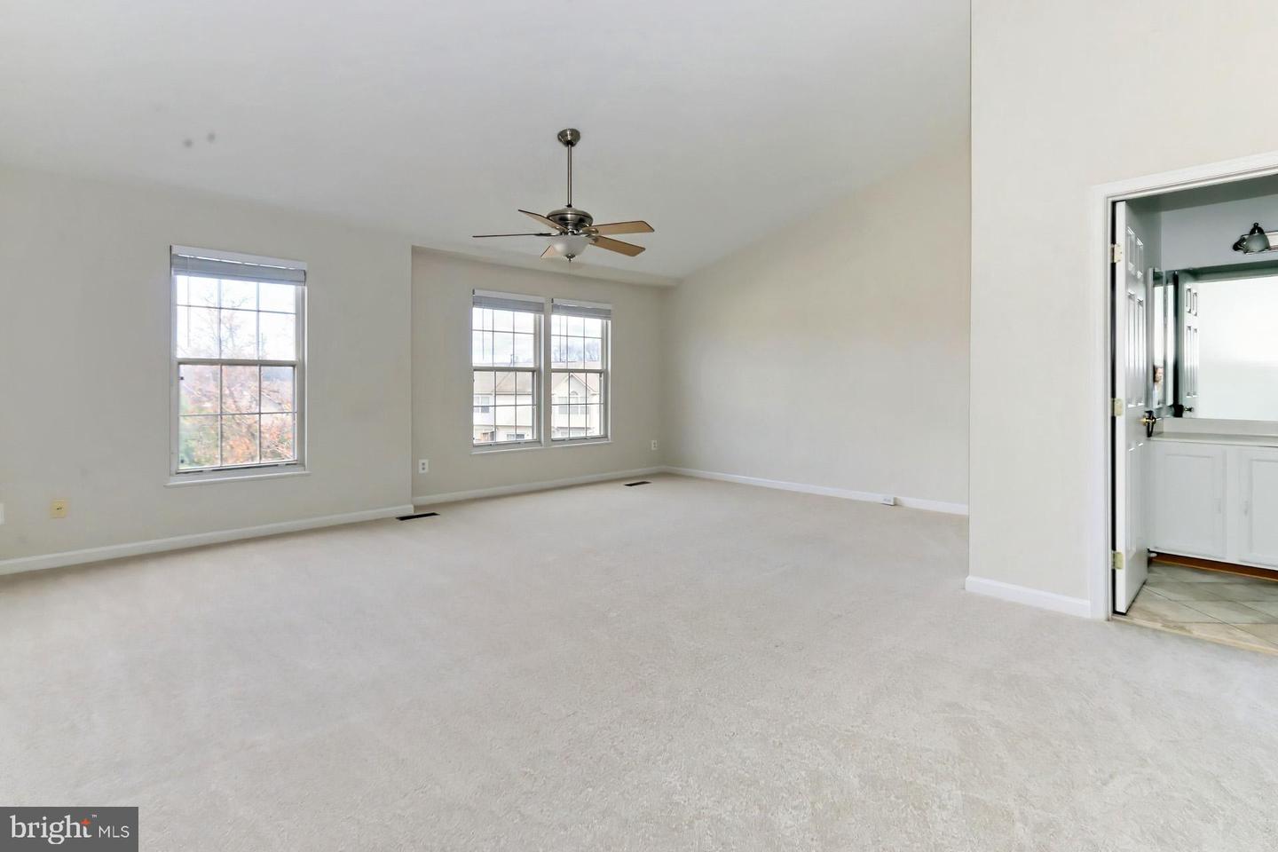 9316 FRINGE TREE LANE