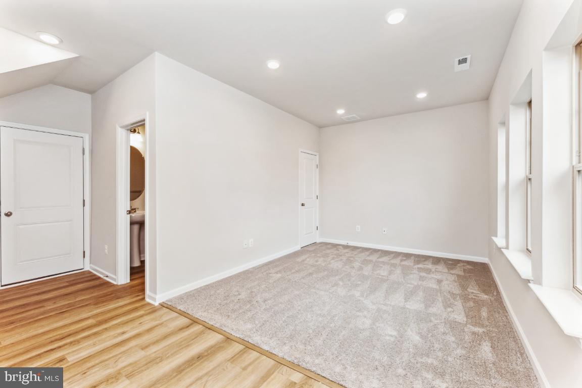 9304 BARNES LOOP