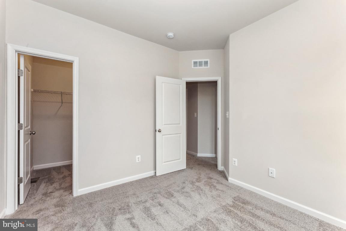 9304 BARNES LOOP