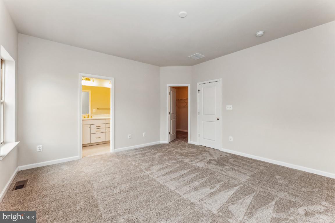 9304 BARNES LOOP