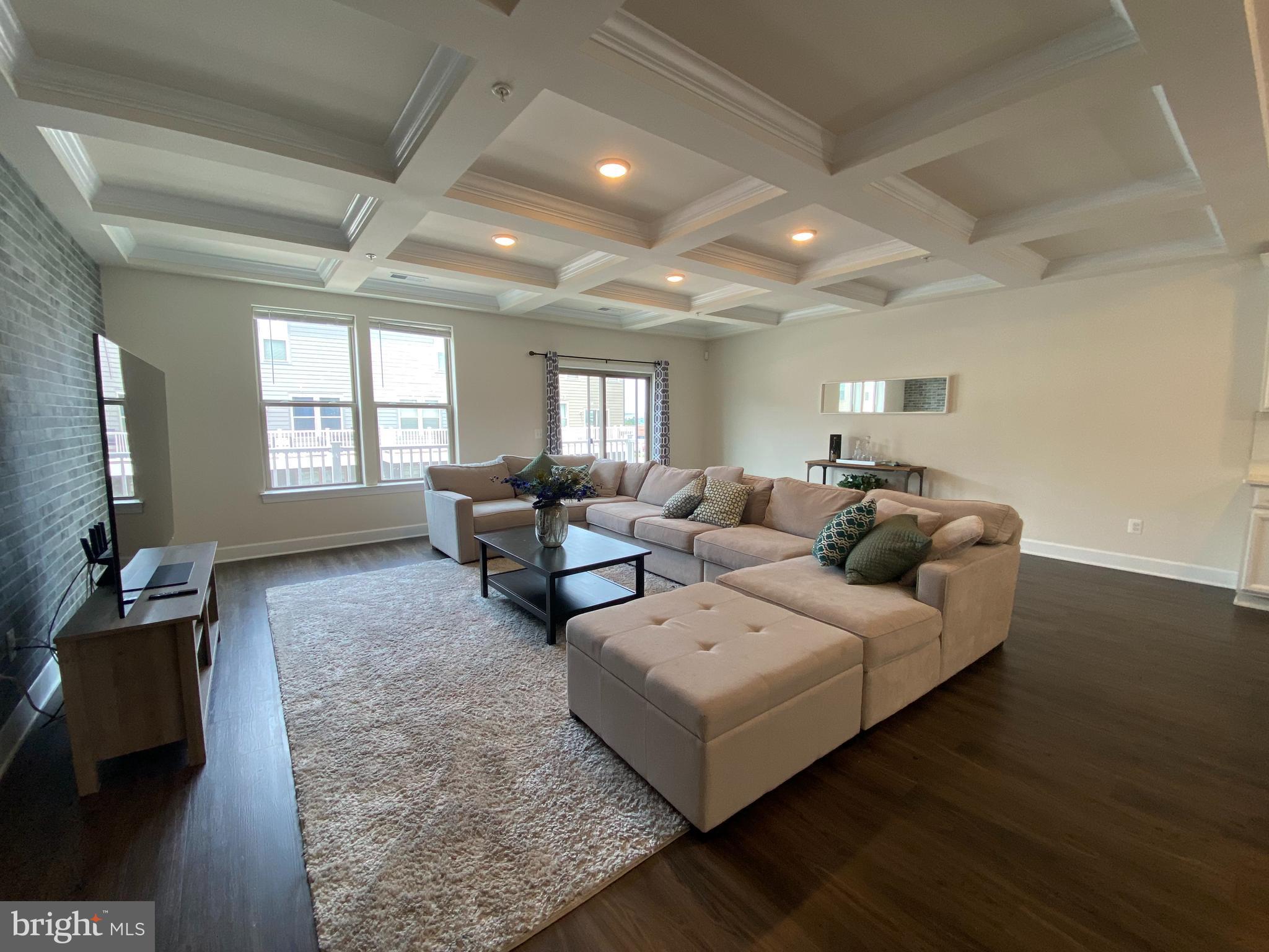 10411 RATCLIFFE TRAIL