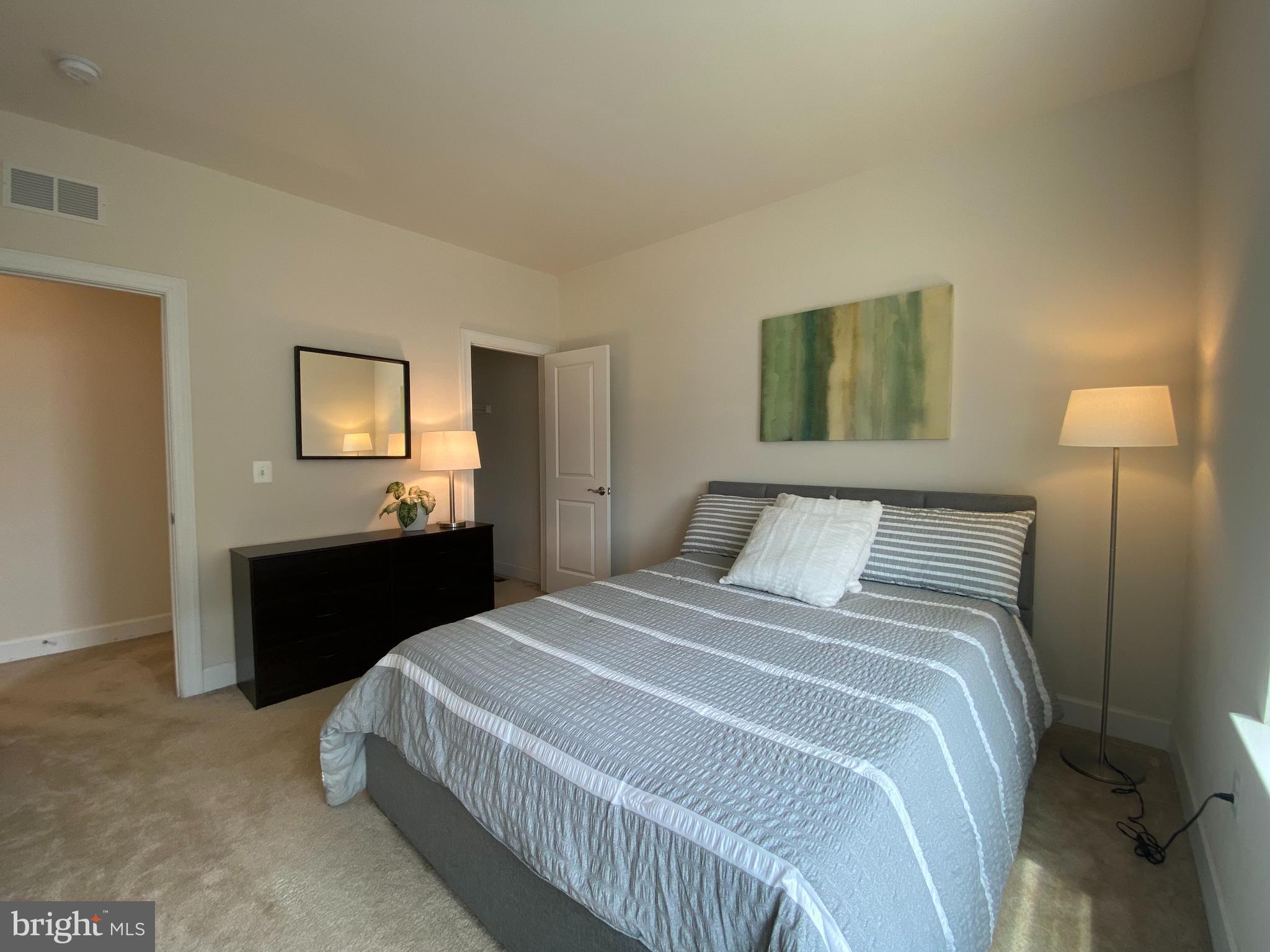 10411 RATCLIFFE TRAIL