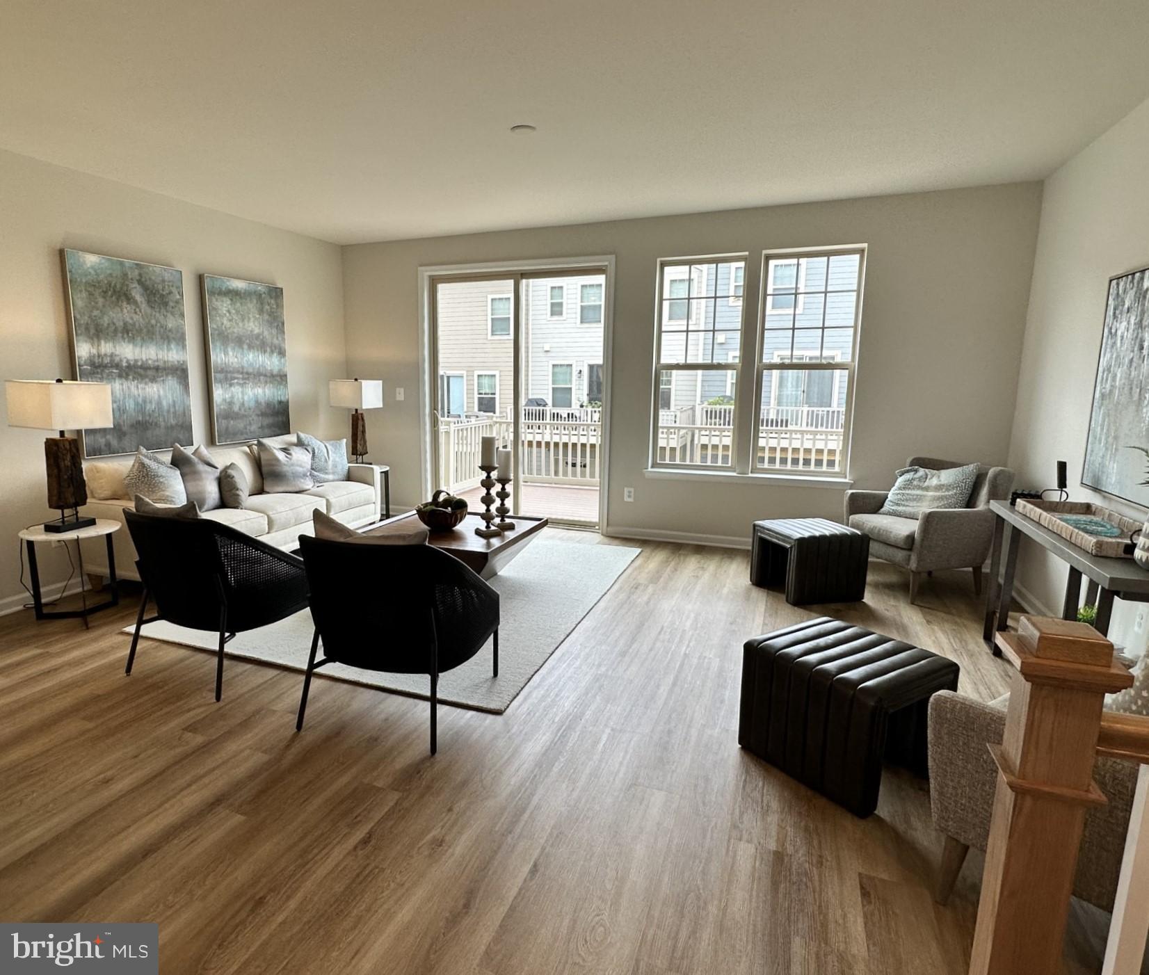 9353 BARNES LOOP