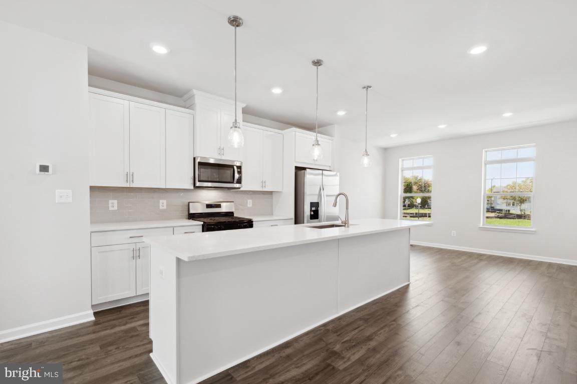 9362 Barnes Loop