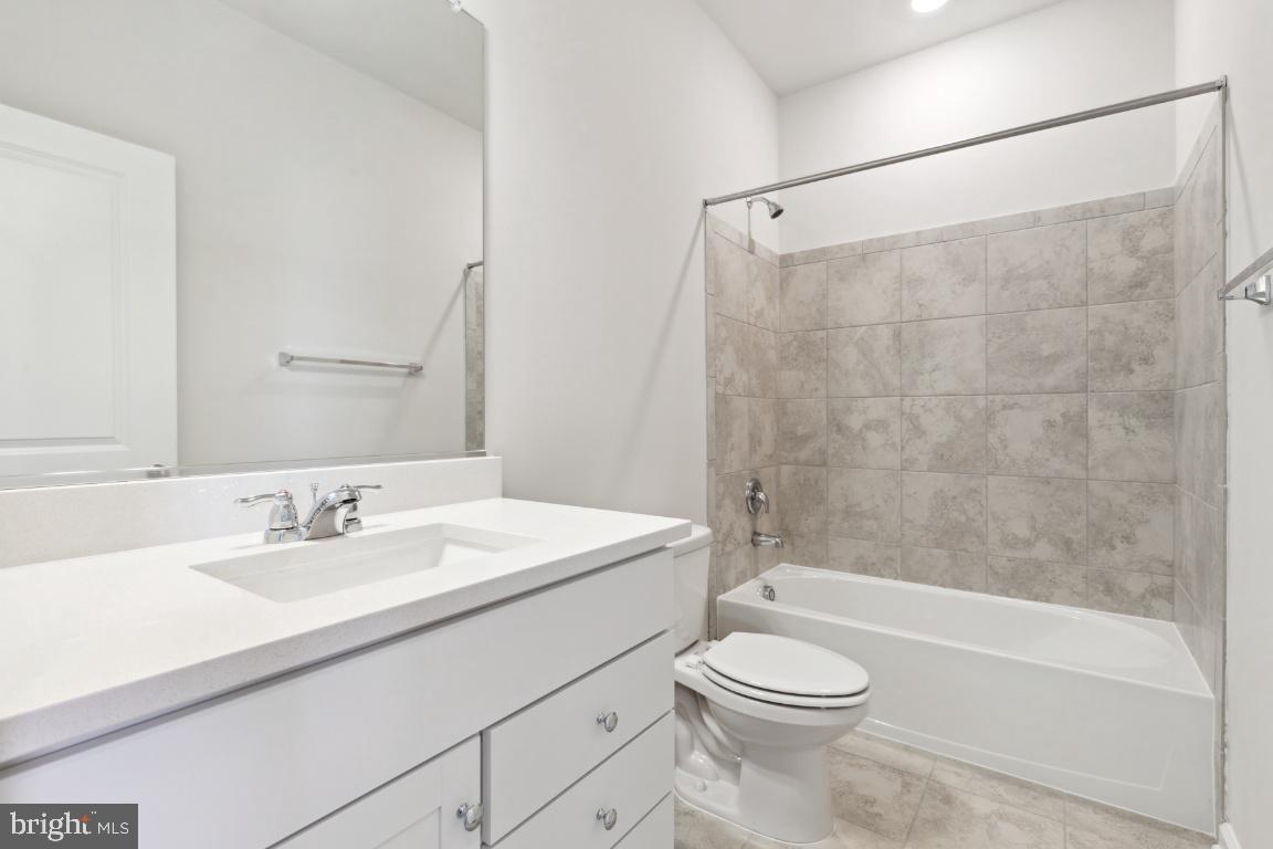 9362 Barnes Loop