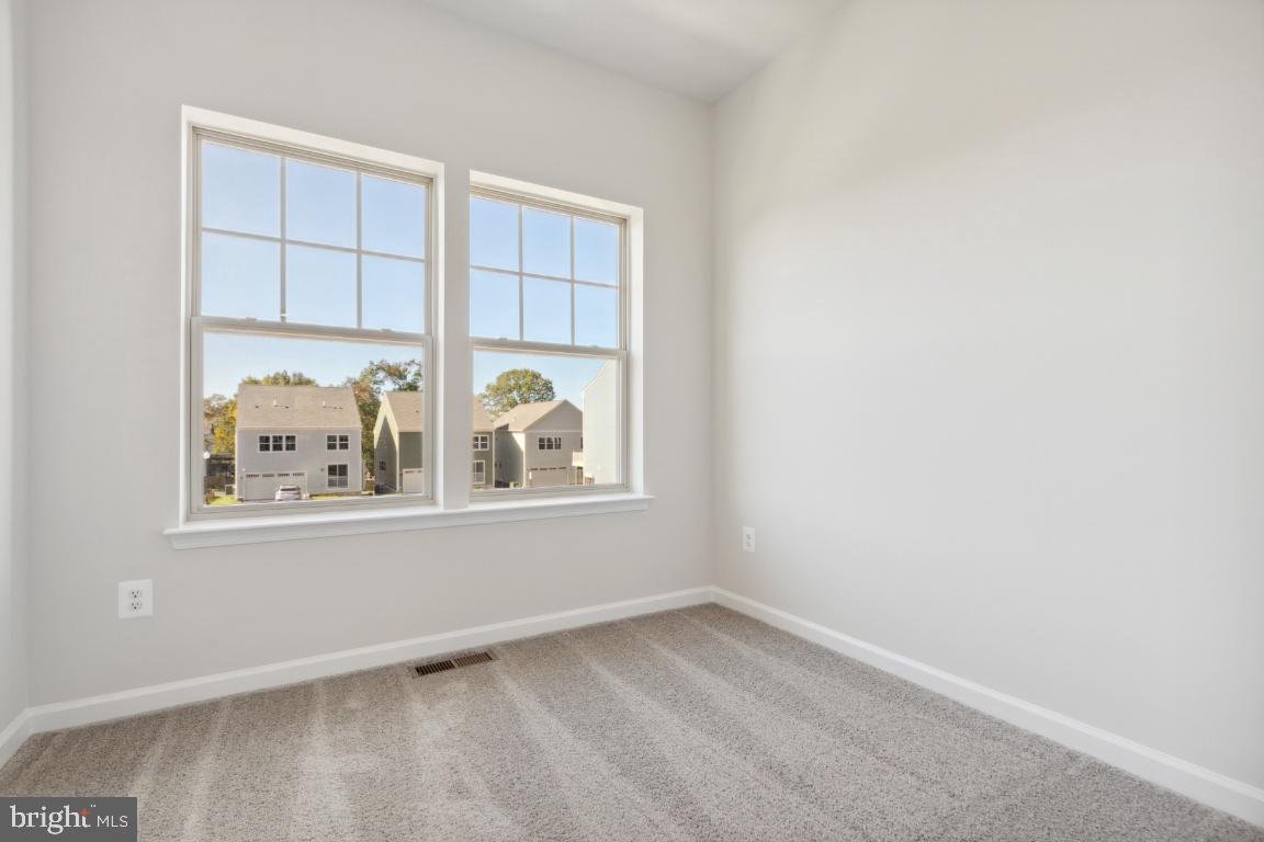 9362 Barnes Loop
