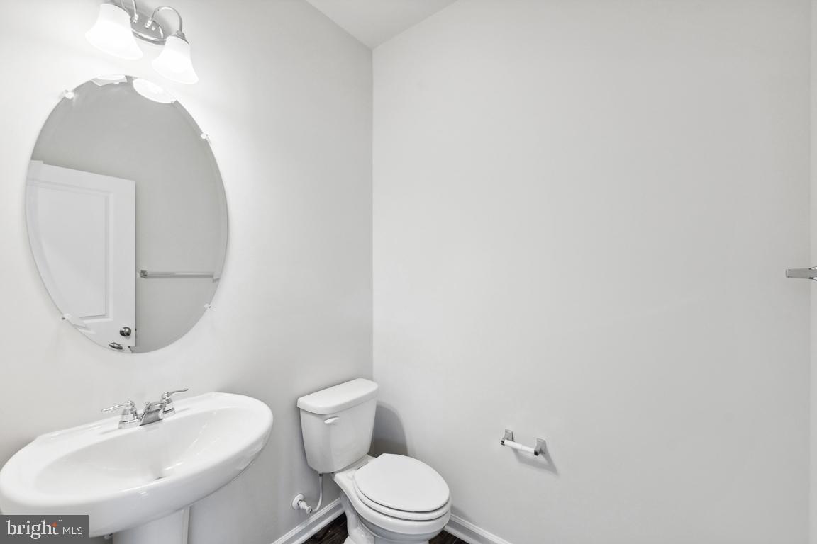 9373 Barnes LOOP
