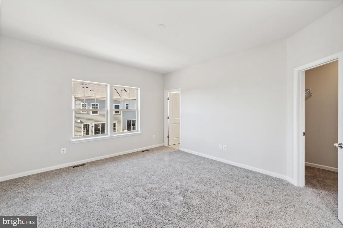 9373 Barnes LOOP