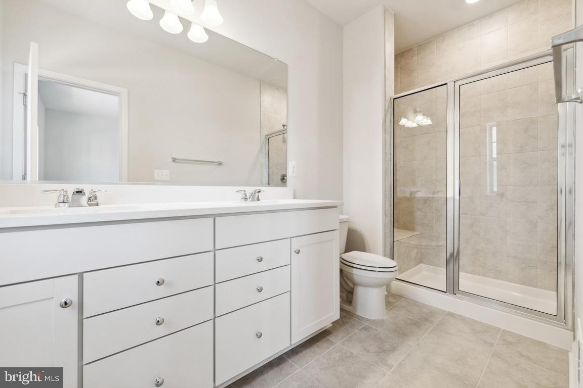 9373 Barnes LOOP