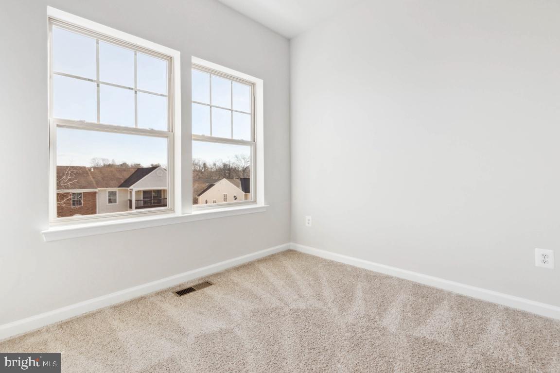 9365 Barnes Loop