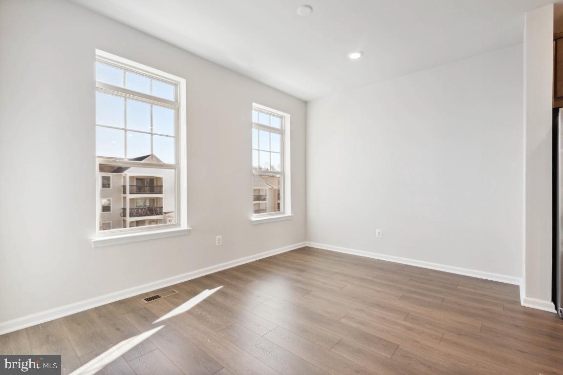 9365 Barnes Loop