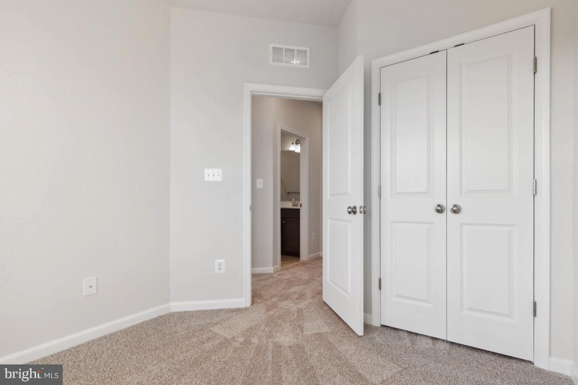 9365 Barnes Loop