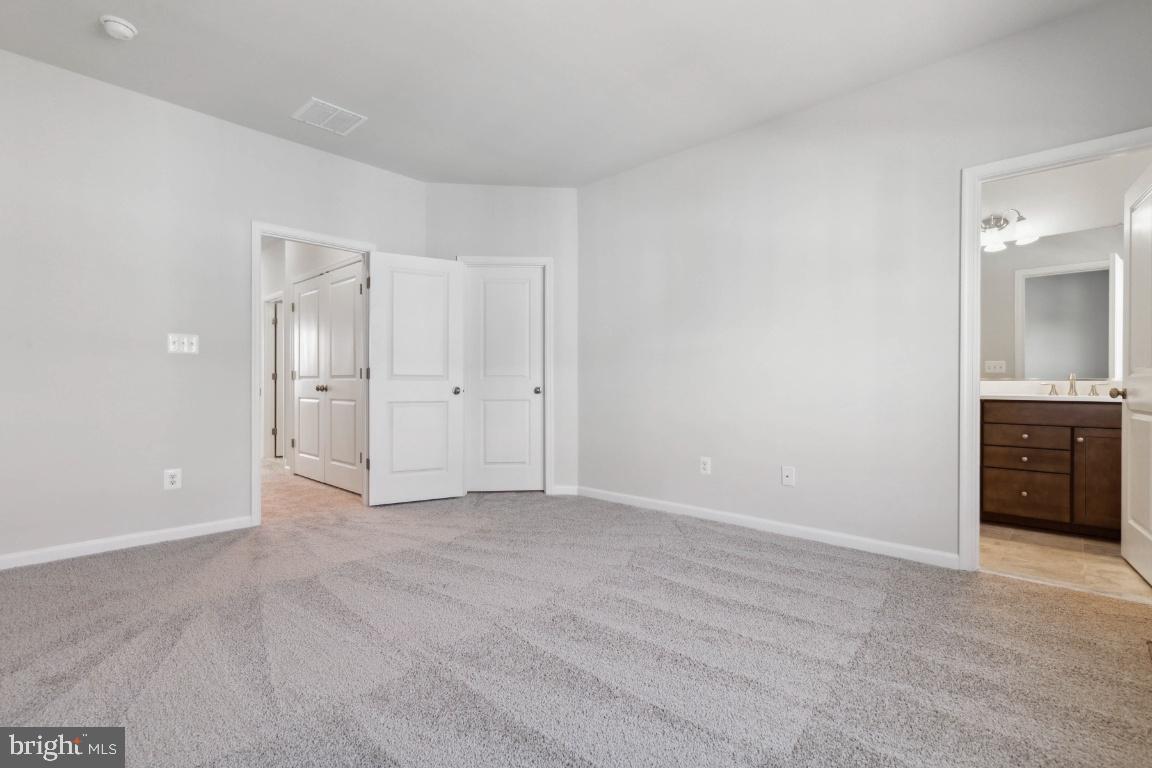 9365 Barnes Loop
