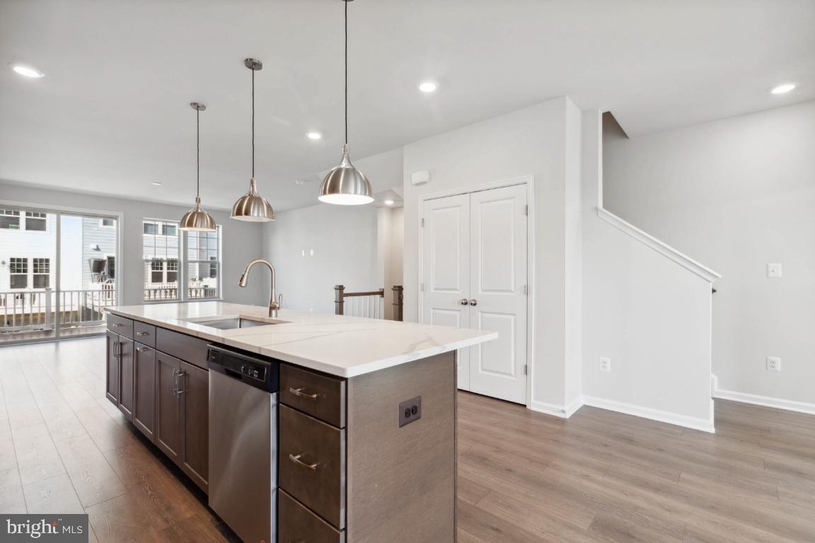 9365 Barnes Loop