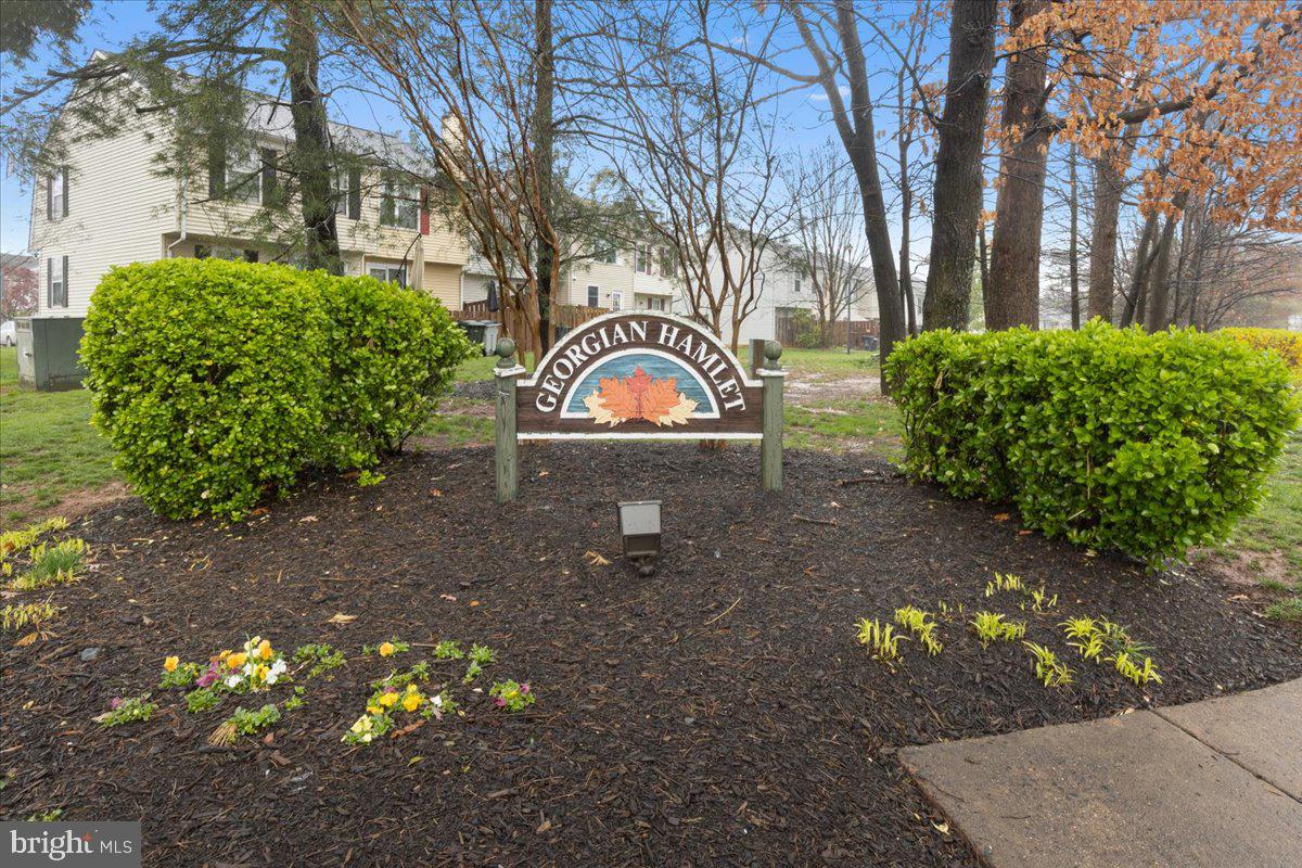 8403 Georgian Ct