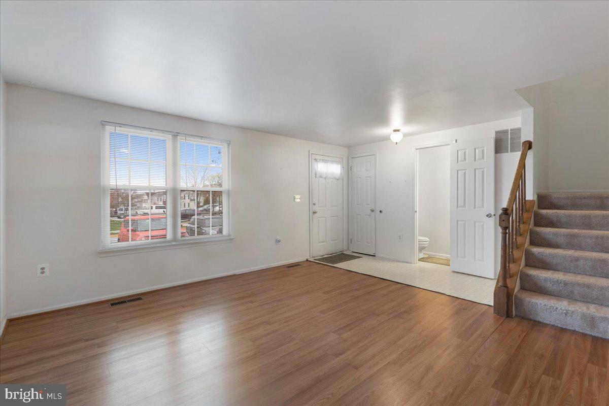 8403 Georgian Ct