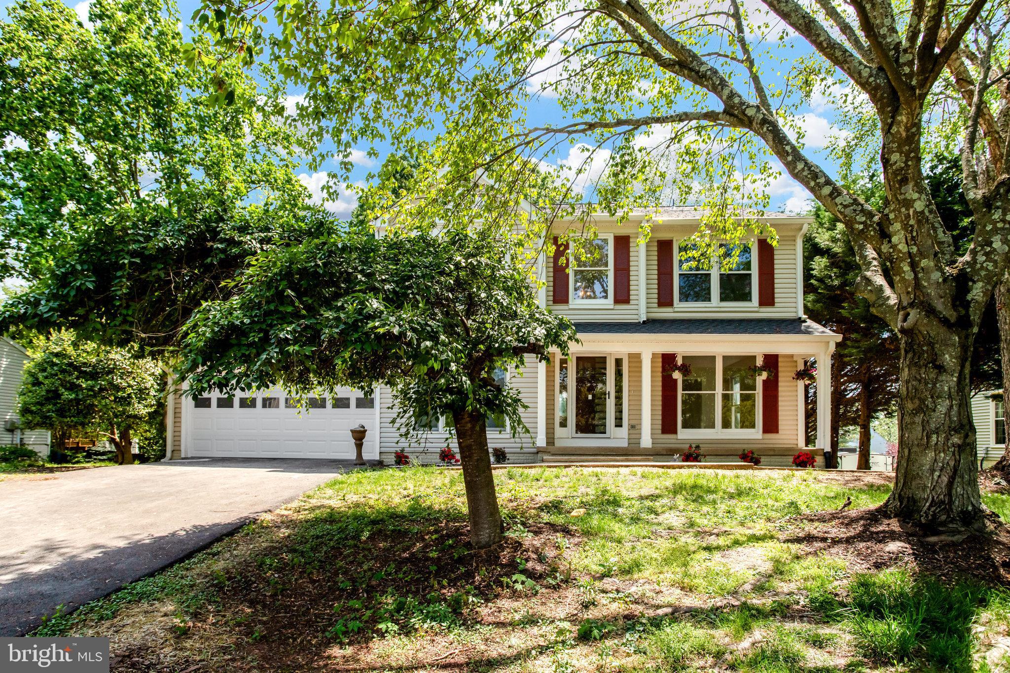 10091 Greenleaf Dr