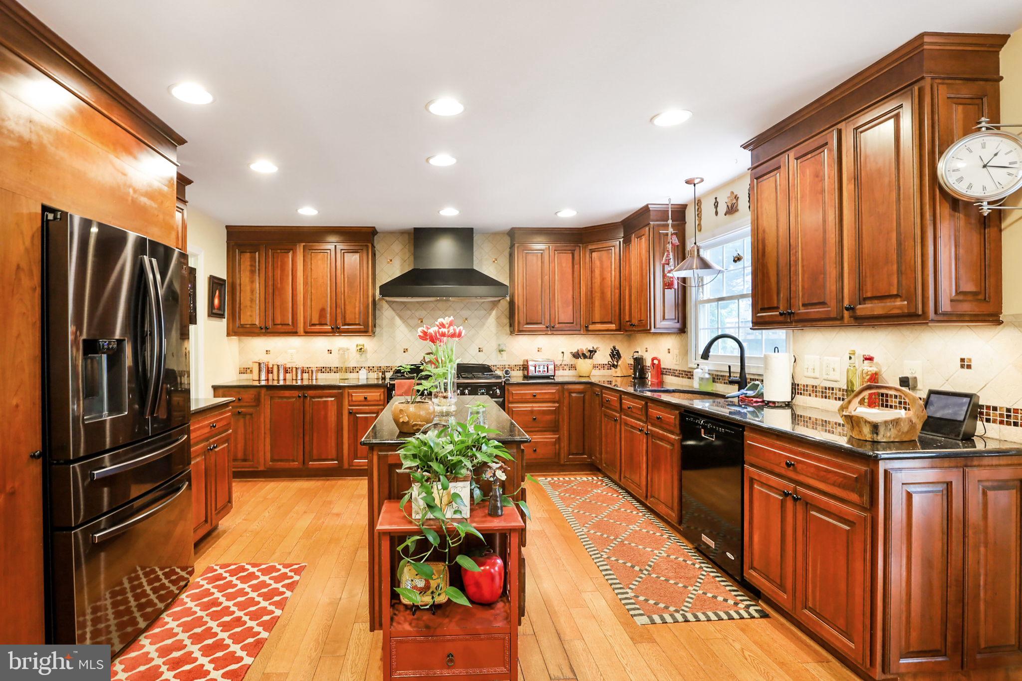 10202 Daylily Ct