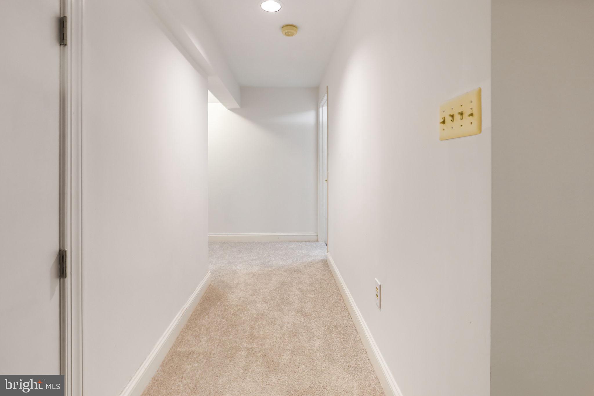 10202 Daylily Ct