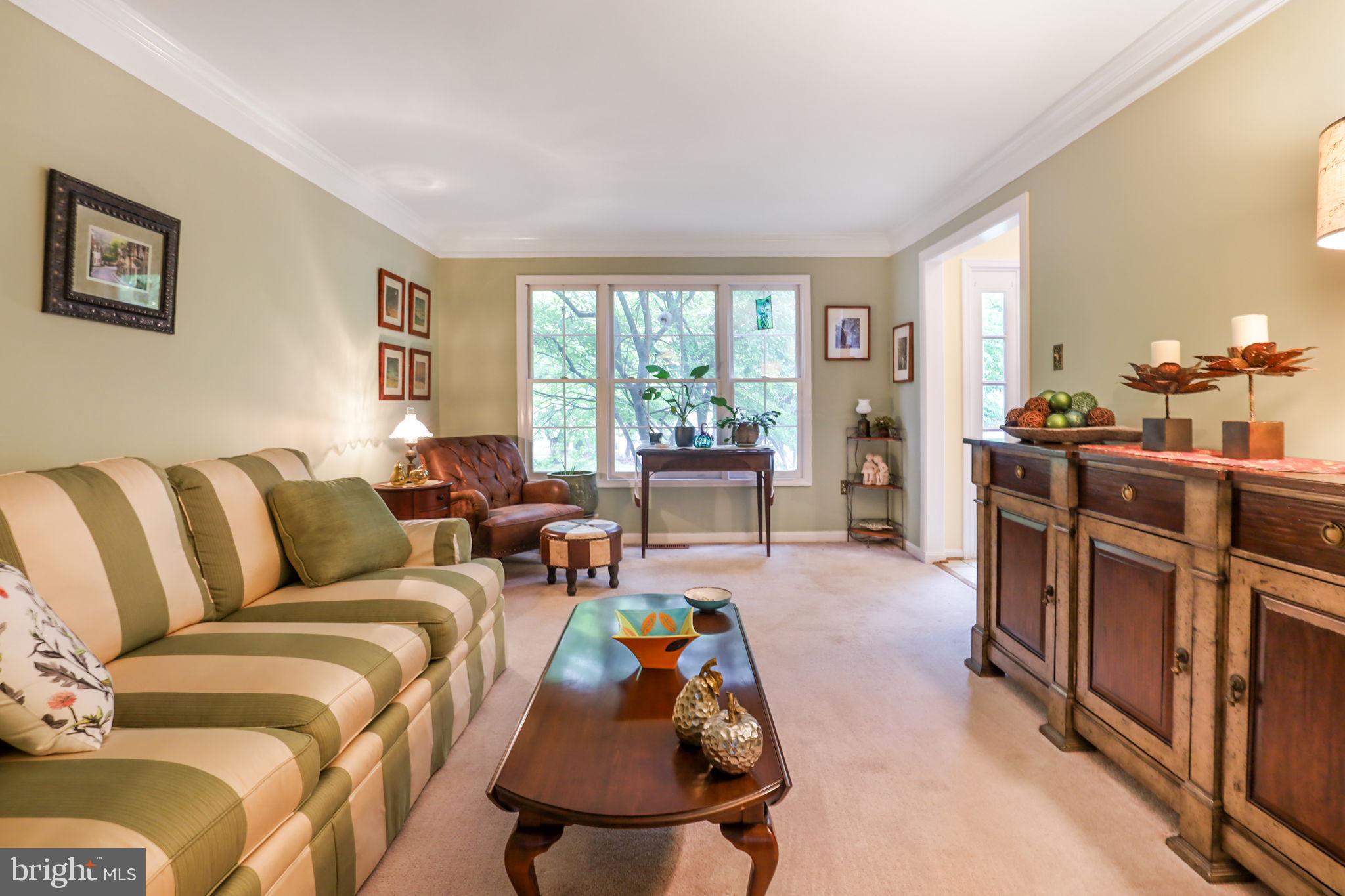 10202 Daylily Ct