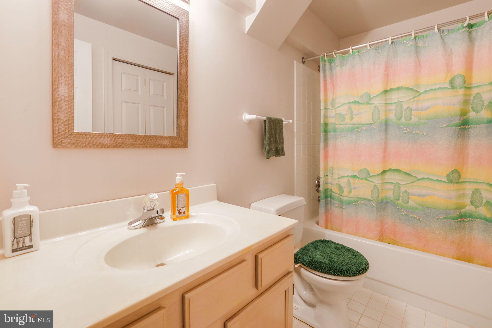 10202 Daylily Ct