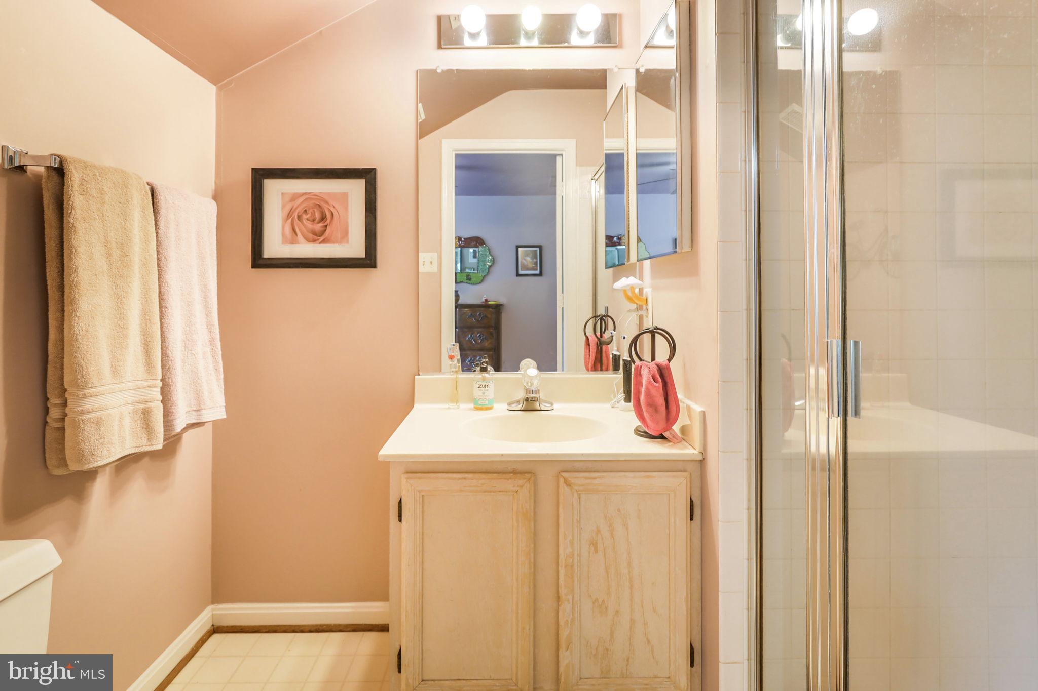 10202 Daylily Ct