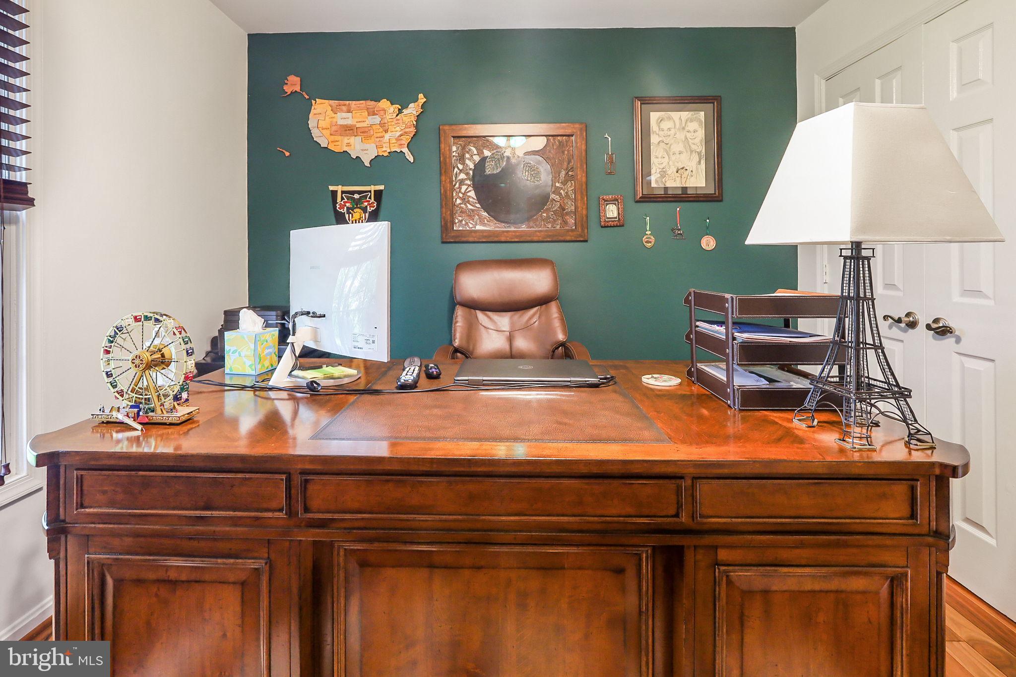 10202 Daylily Ct
