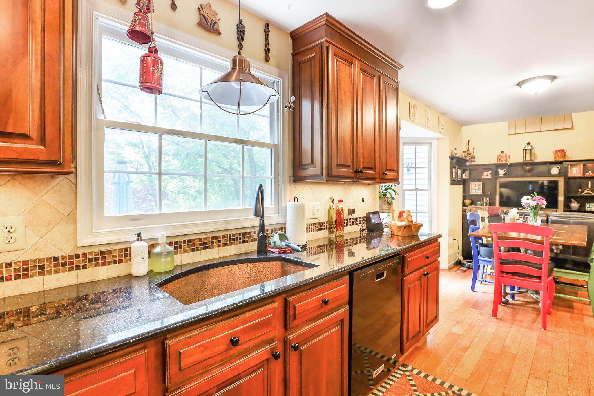10202 Daylily Ct