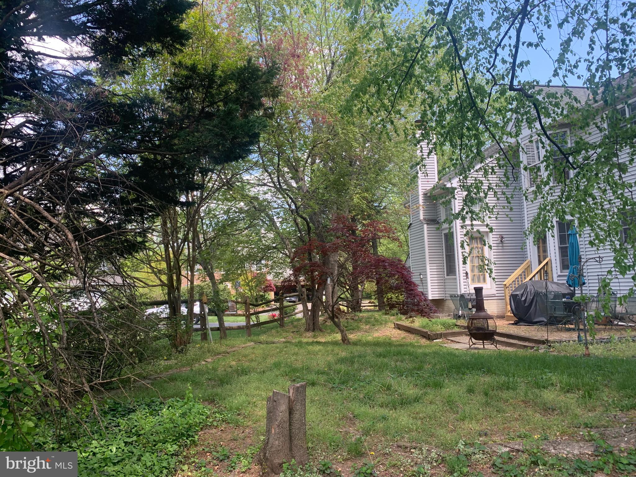 10202 Daylily Ct