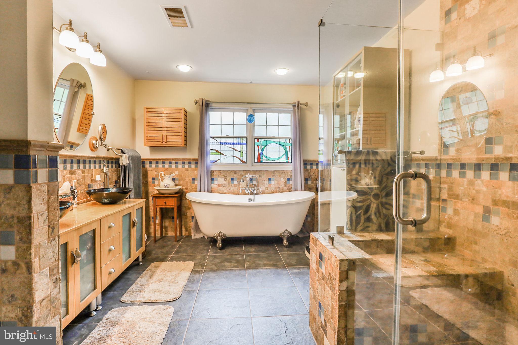 10202 Daylily Ct