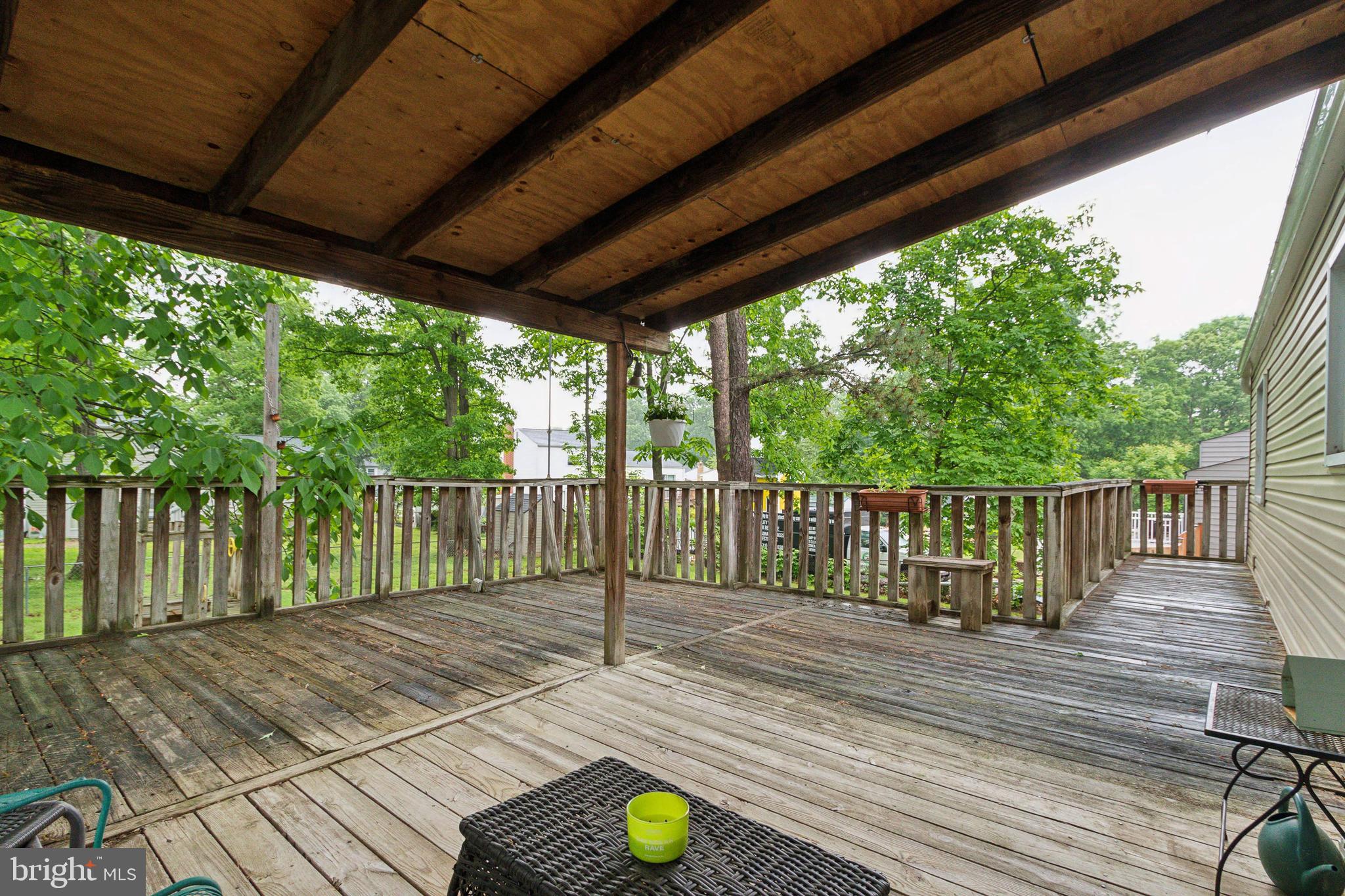 9372 Fernwood Ct