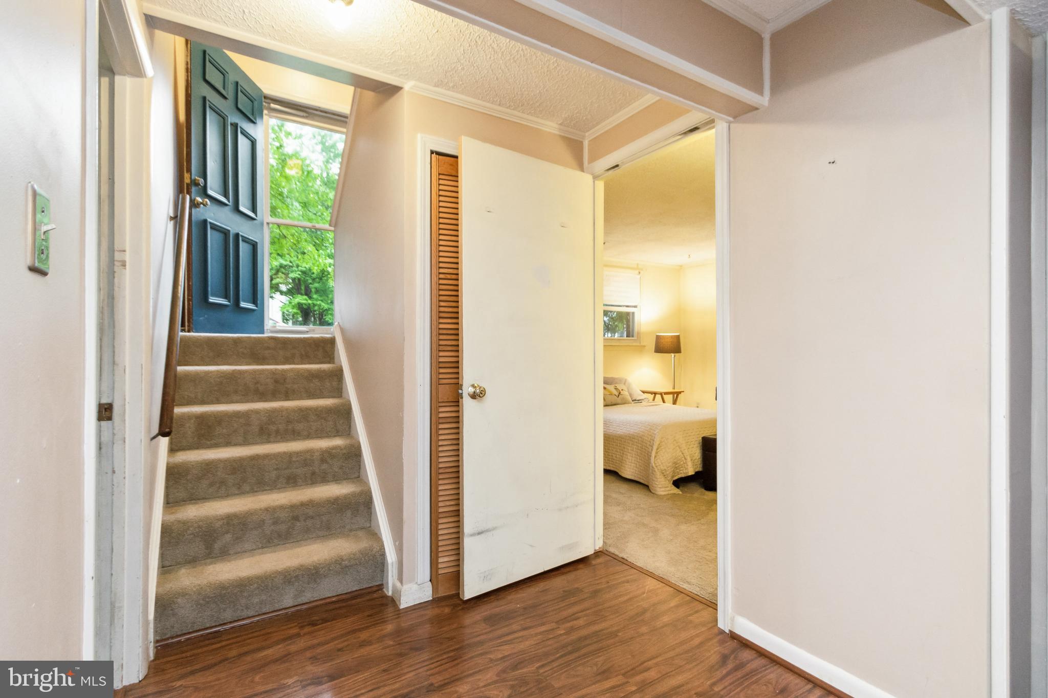 9372 Fernwood Ct
