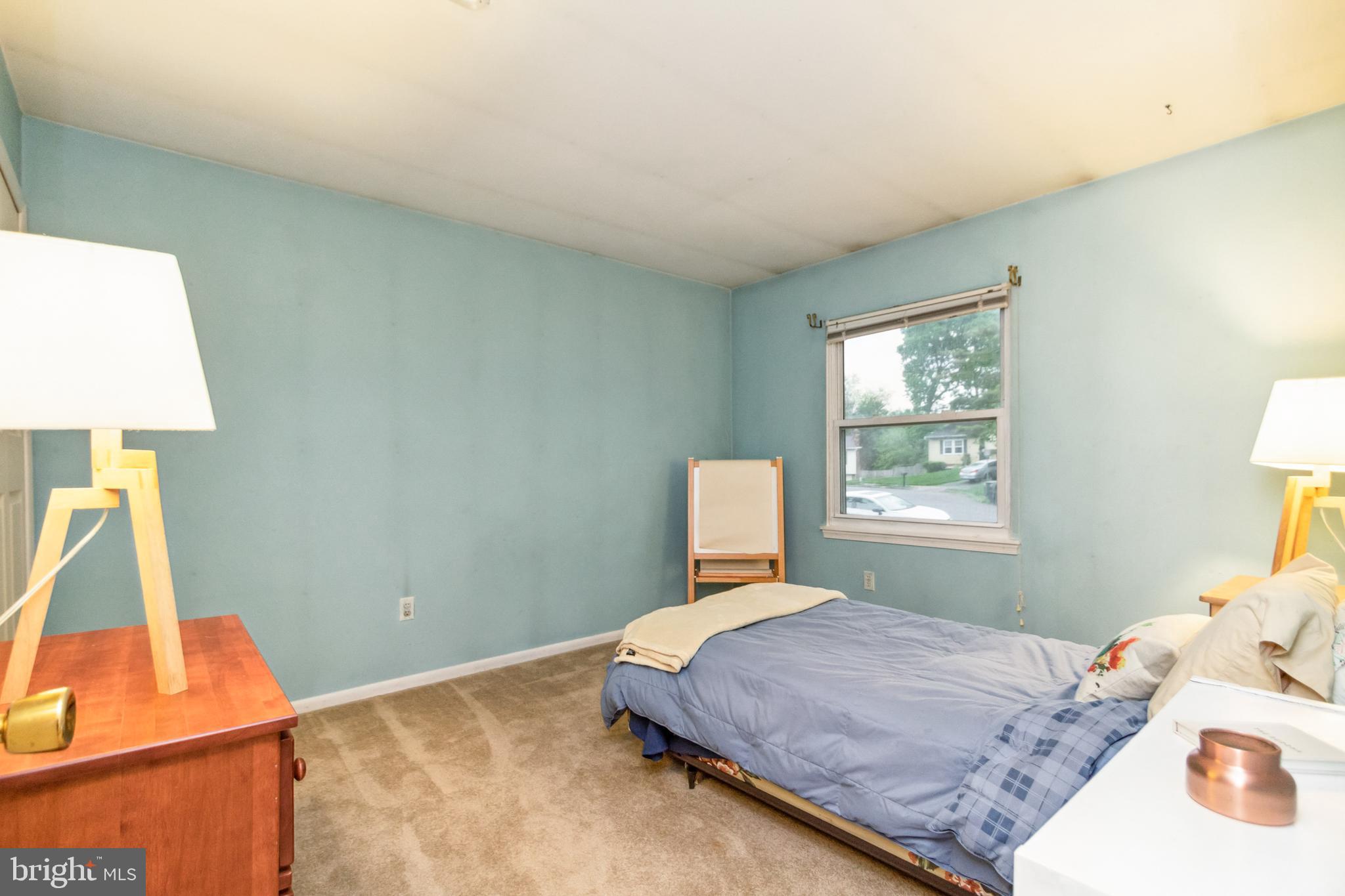 9372 Fernwood Ct