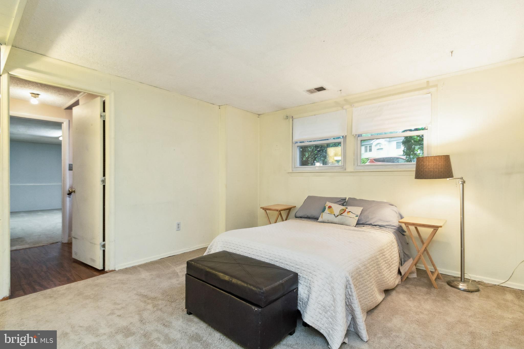 9372 Fernwood Ct