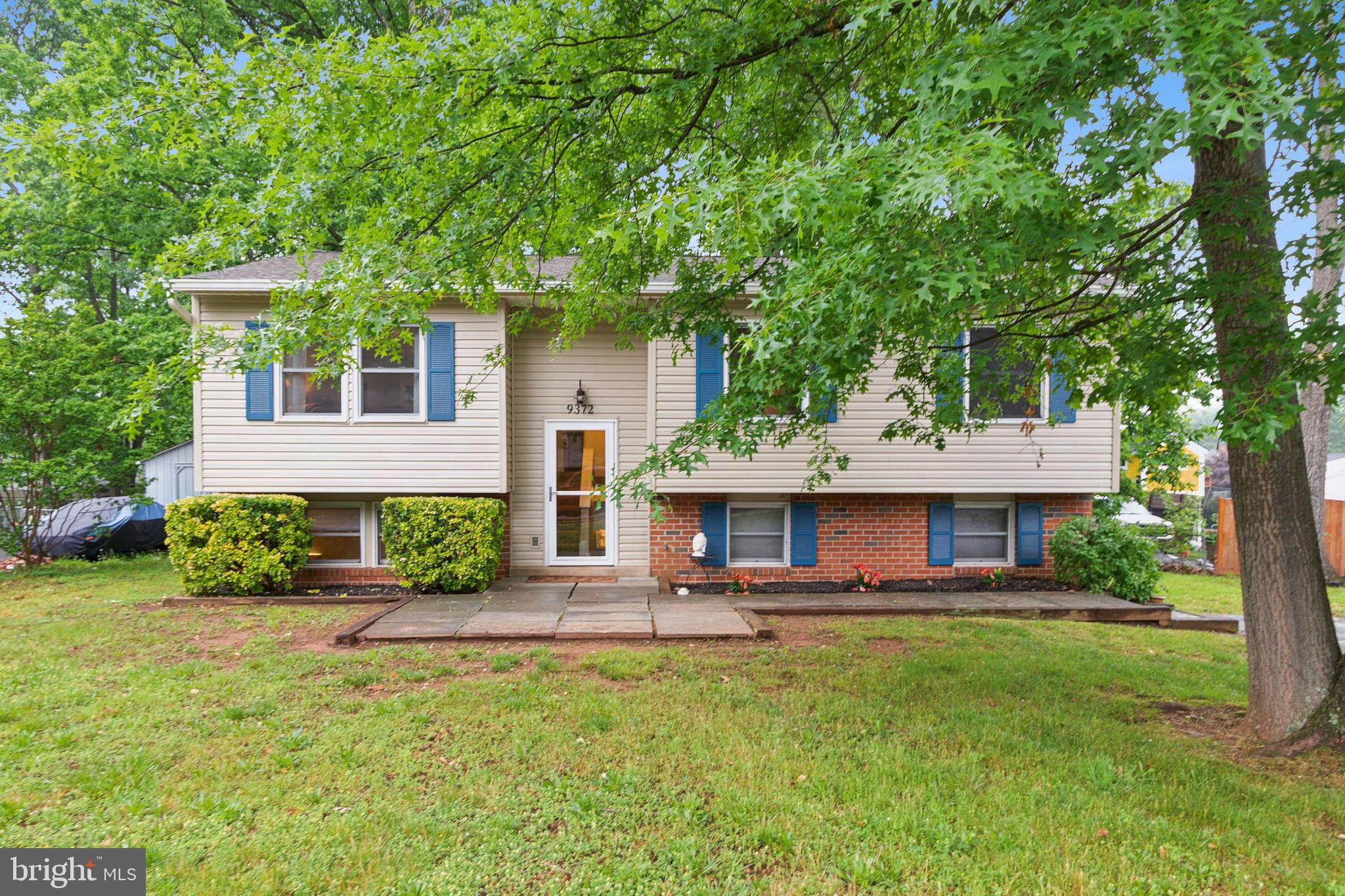 9372 Fernwood Ct
