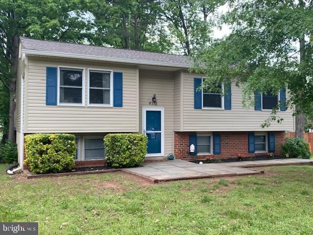 9372 Fernwood Ct