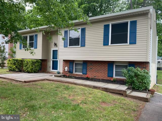 9372 Fernwood Ct
