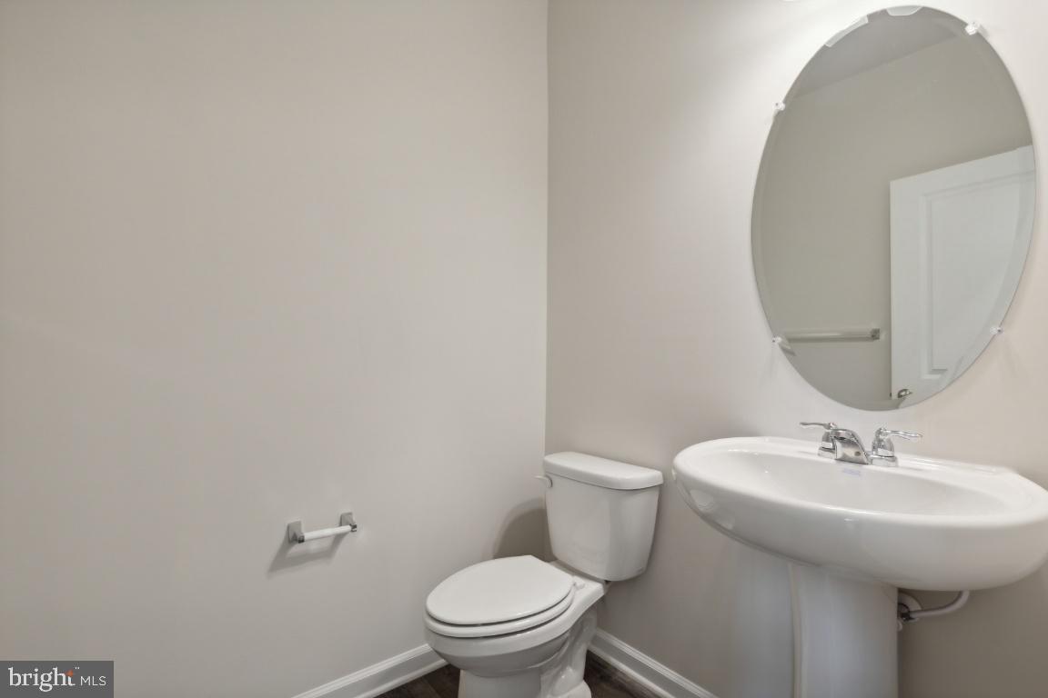9397 Barnes Loop
