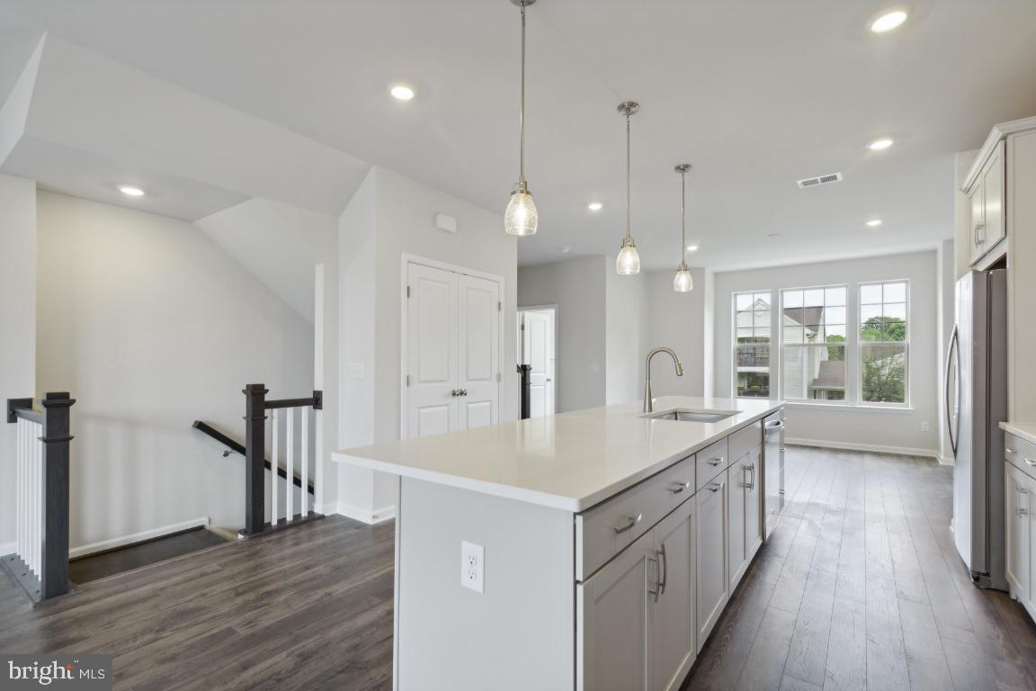 9397 Barnes Loop