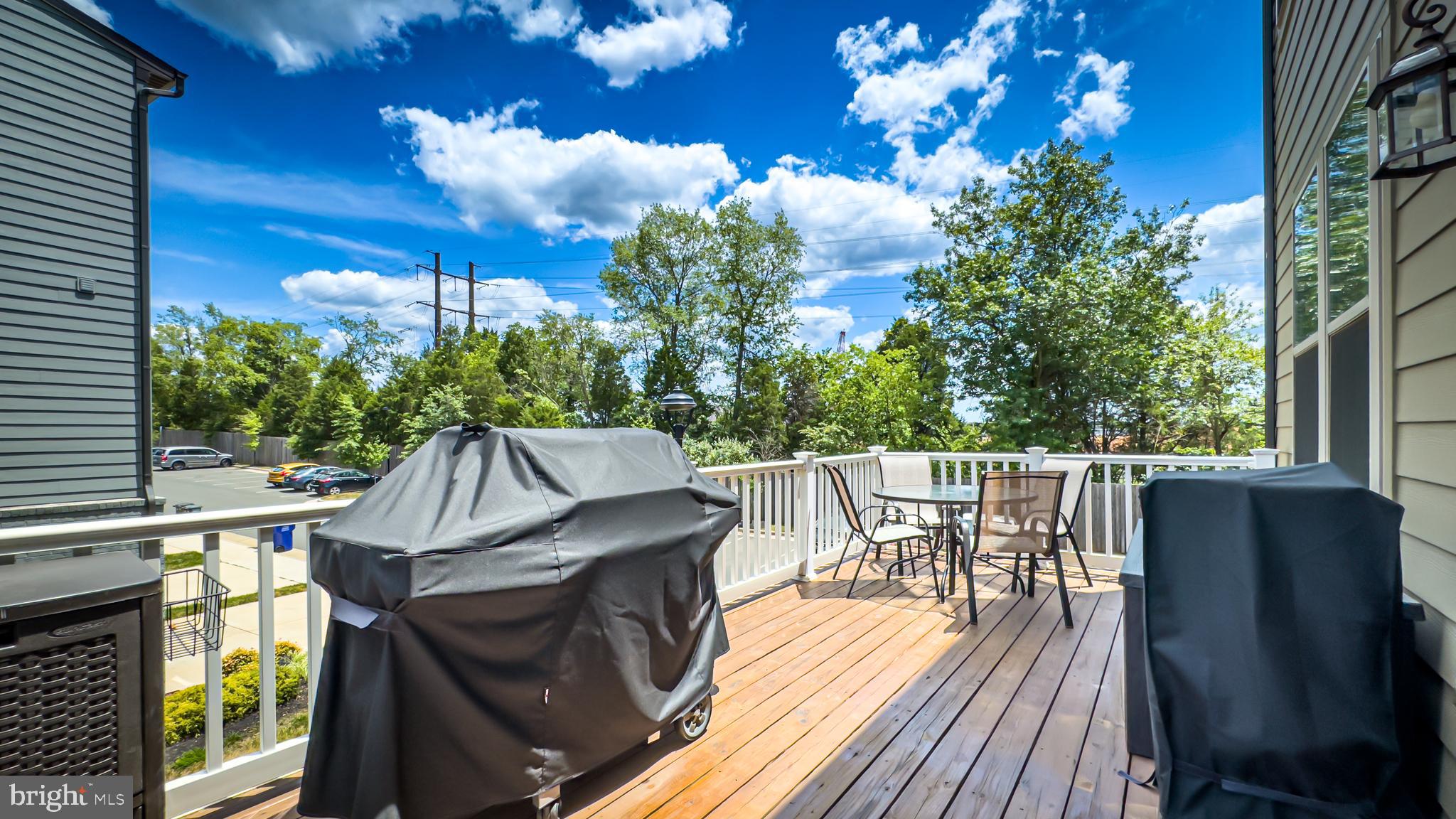 9879 Buchanan Loop