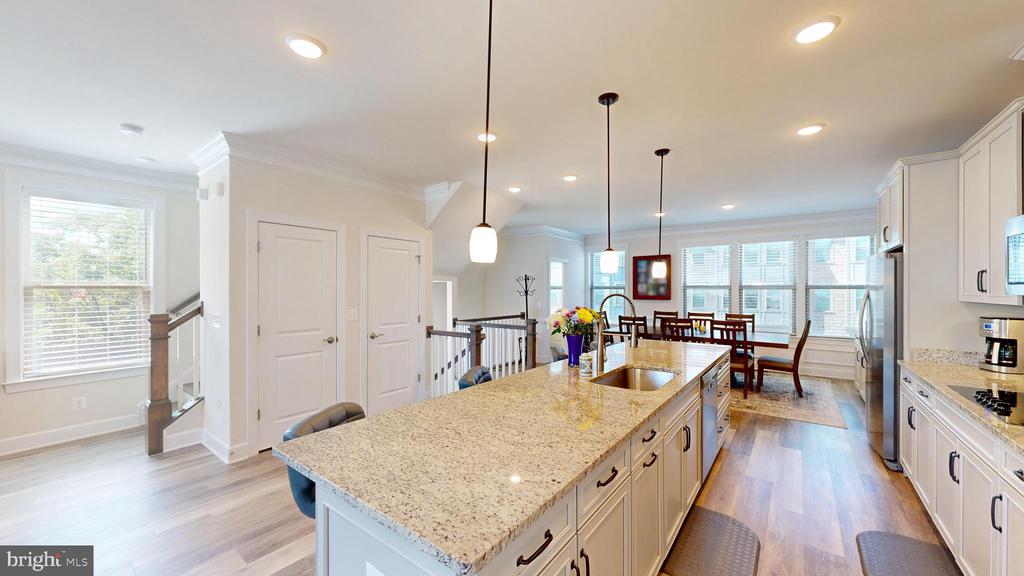 9879 Buchanan Loop