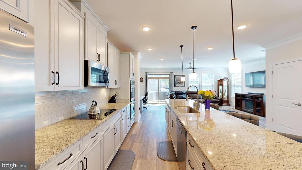 9879 Buchanan Loop