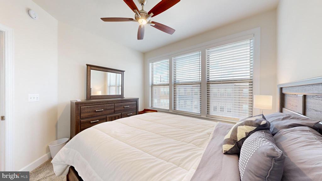9879 Buchanan Loop