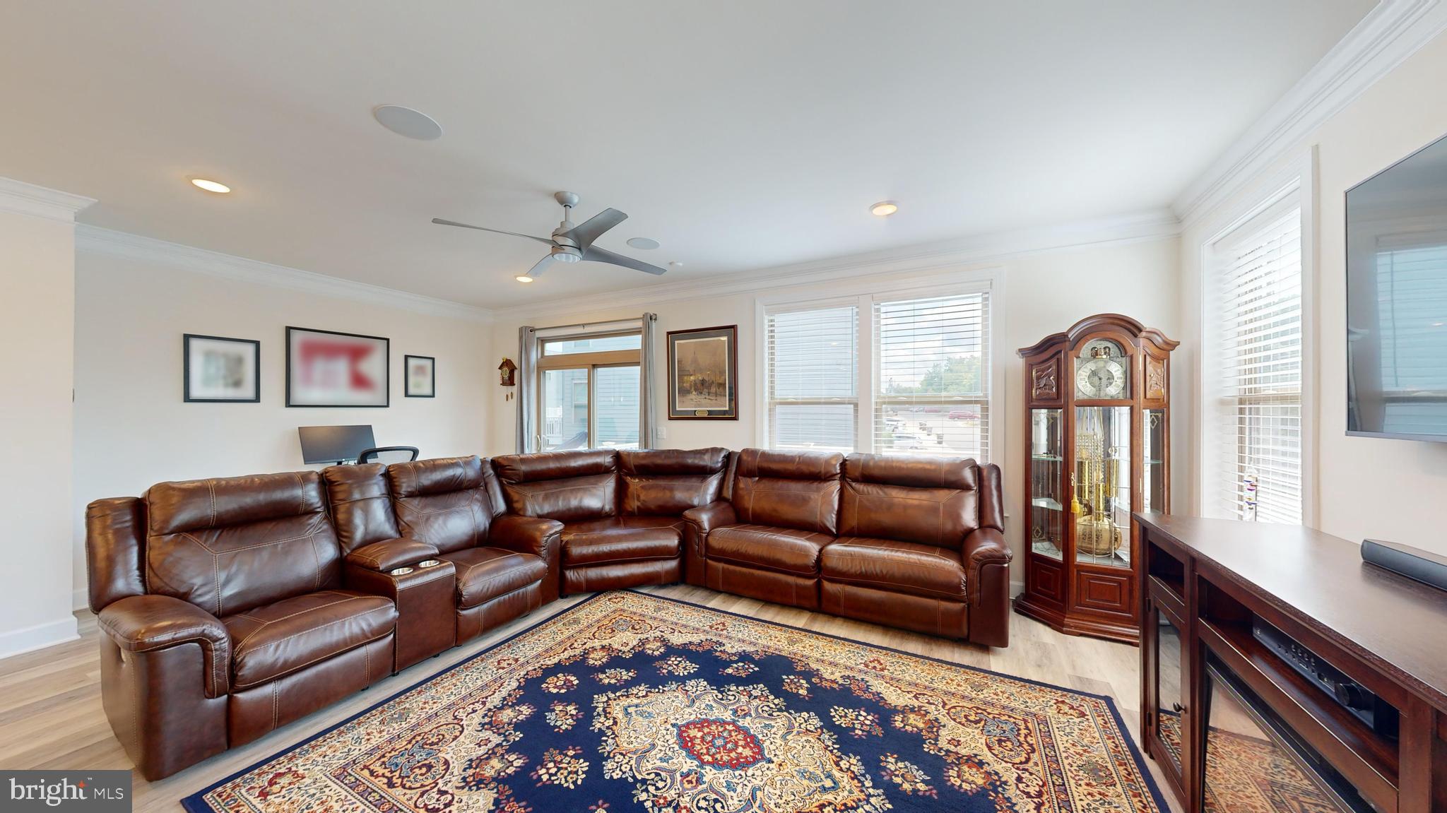 9879 Buchanan Loop
