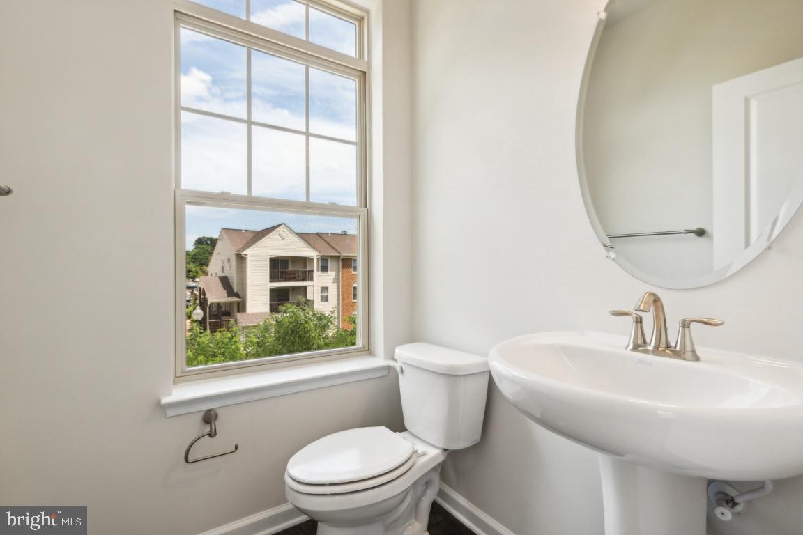 9377 Barnes Loop