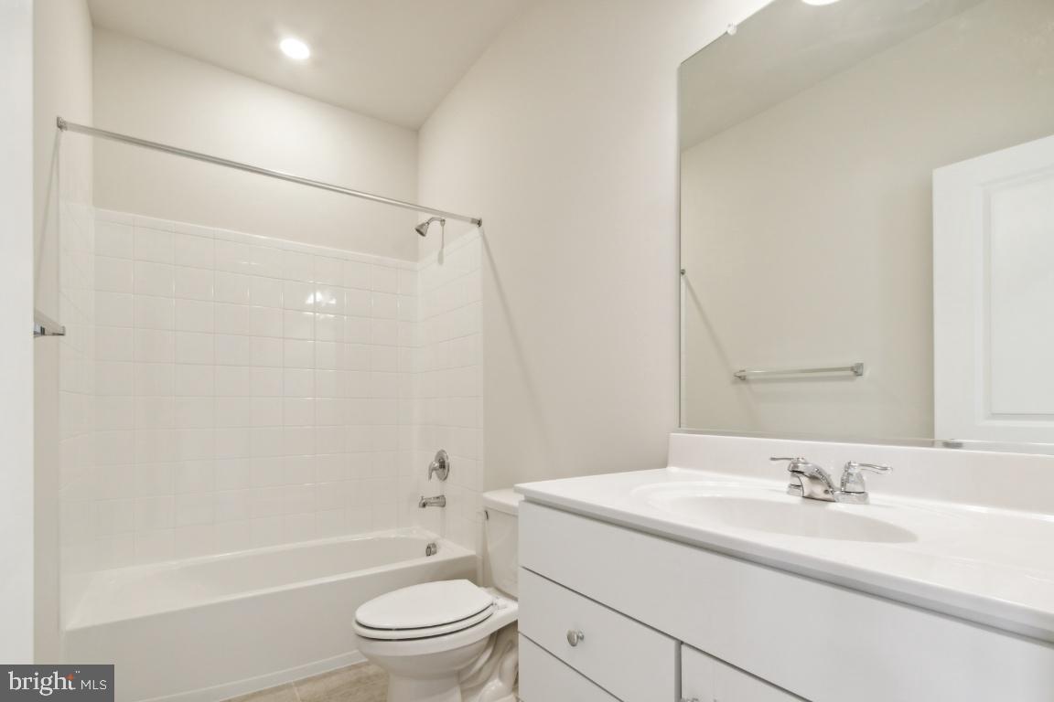 9377 Barnes Loop