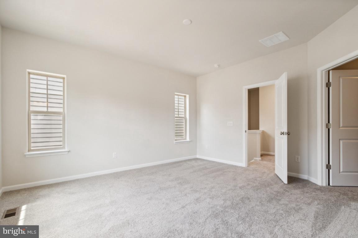 9377 Barnes Loop